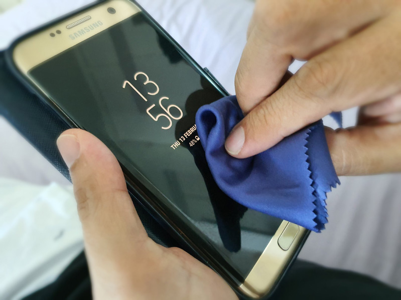 Vệ sinh điện thoại giúp phòng dịch tốt hơn đeo khẩu trang hình 2 Vệ sinh điện thoại giúp phòng dịch tốt hơn đeo khẩu trang