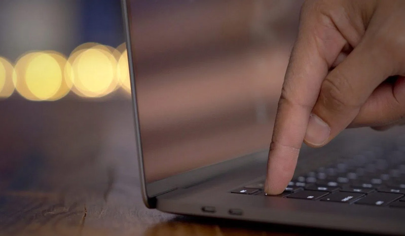 Vệ sinh MacBook Vệ sinh MacBook