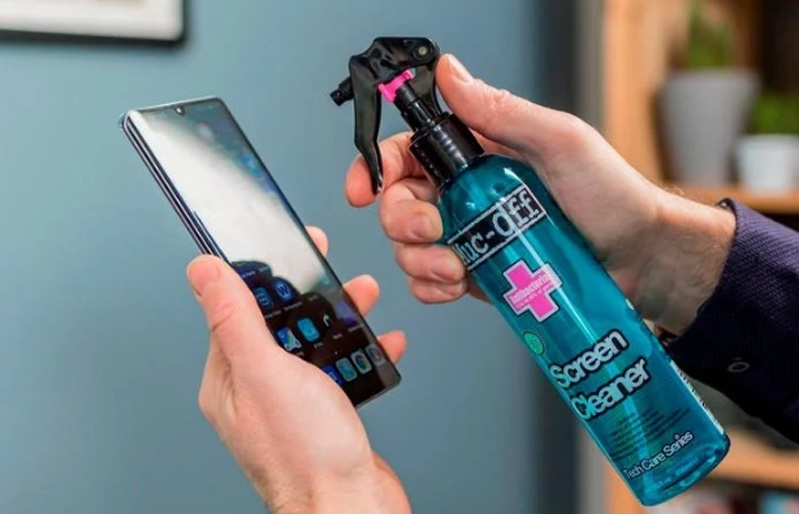 Khử trùng điện thoại bằng chất  Khử trùng điện thoại bằng chất