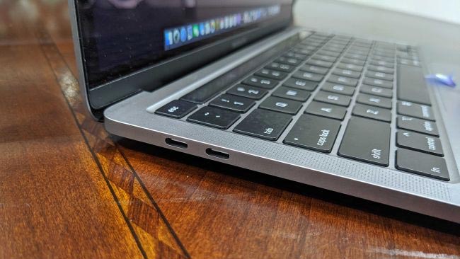 cong ket noi cua macbook pro