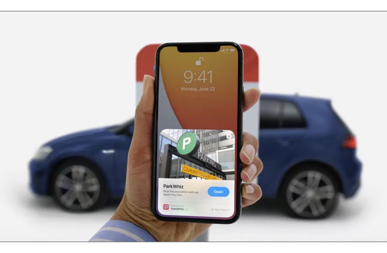 iPhone thay thế chìa khoá xe hơi