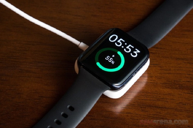 Thiết kế và màn hình của đồng hồ