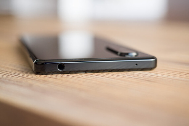 giá của sản phẩm mới của sony sẽ rơi vào khoảng 1000 USD