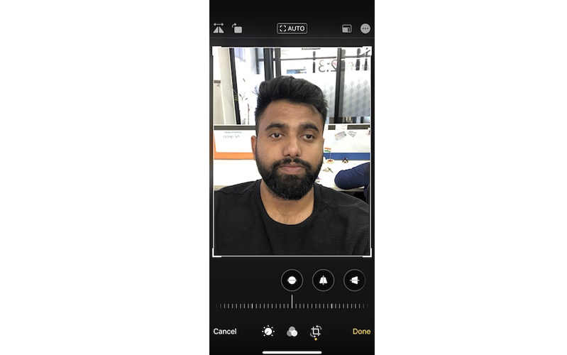 iphone 7 ảnh selfie ở hiệu ứng phản chiếu sau khi chỉnh sửa