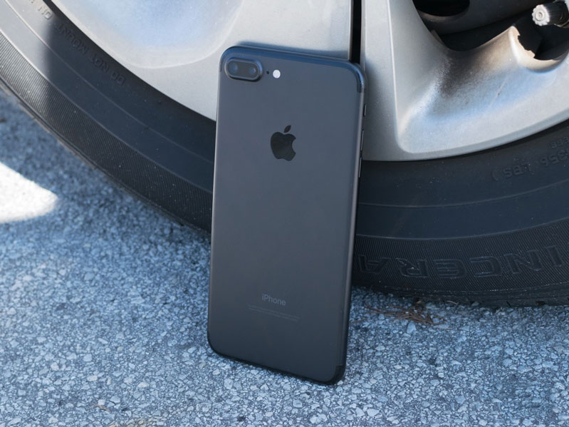 tìm kiếm xe bằng siri