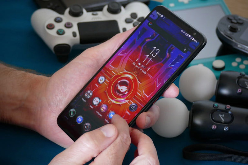 Phần mềm và cập nhật