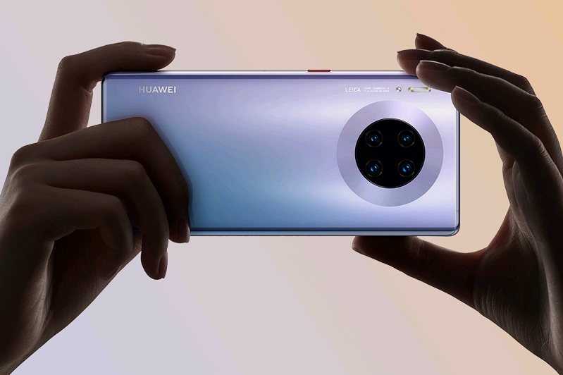 Huawei Mate 40 series Huawei Mate 40 series vẫn có giá ngang ngửa các dòng flagship của đối thủ dù thiếu sự hỗ trợ dịch vụ từ Google