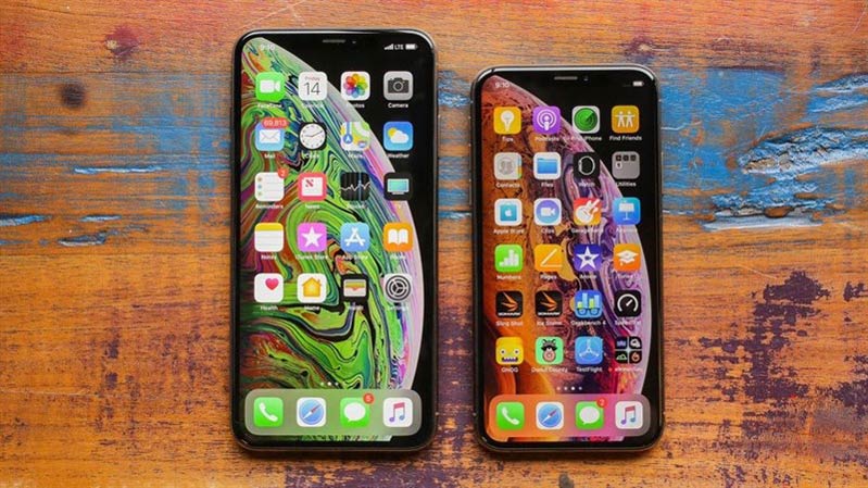 iphone xs và xs max cũ đáng mua 
