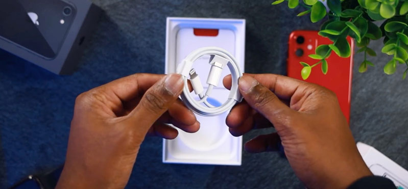 mở hộp iphone 12 hình 2 mở hộp ihone 12