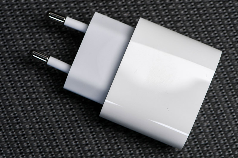 sạc 20w iphone 12 