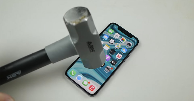 iphone 12 dễ trầy xước hình 2 Ceramic Shield sẽ cứng hơn