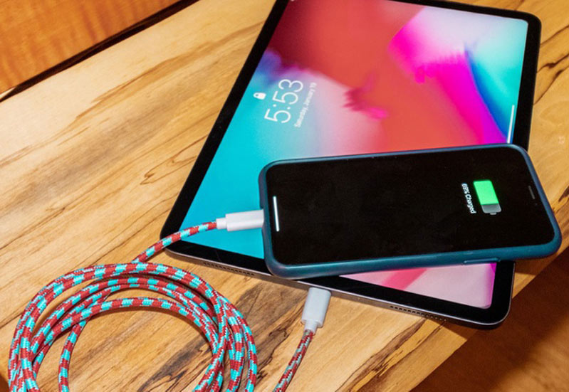 cốc sạc iphone 12 hình 2 cốc sạc iphone 12