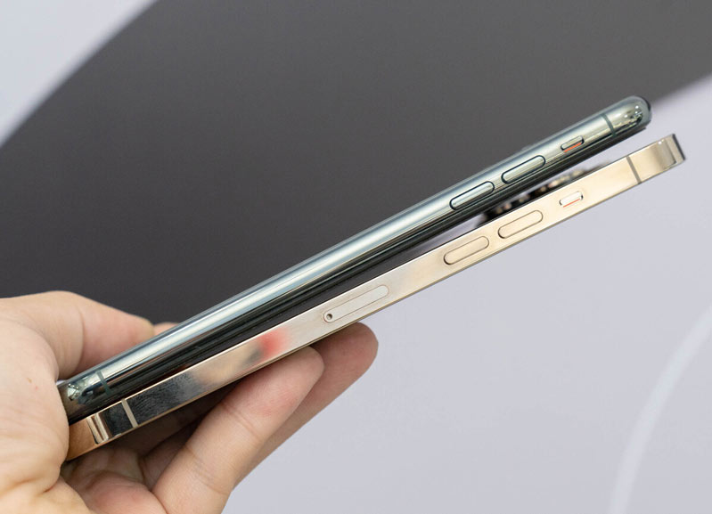 so sánh iphone 12 pro max và 11 pro max 