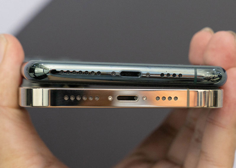 so sánh iphone 12 pro max và 11 pro max 