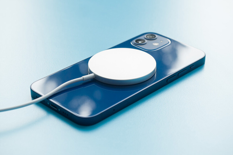 iphone 12 không nhận sạc 