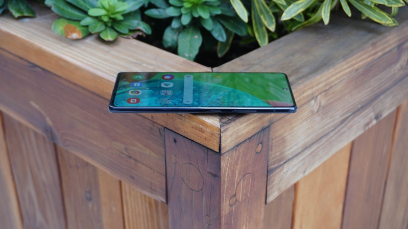 Kết nối và âm thanh của Galaxy A71