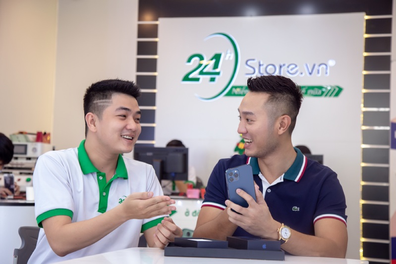 iPhone 12 Pro Max hình 3