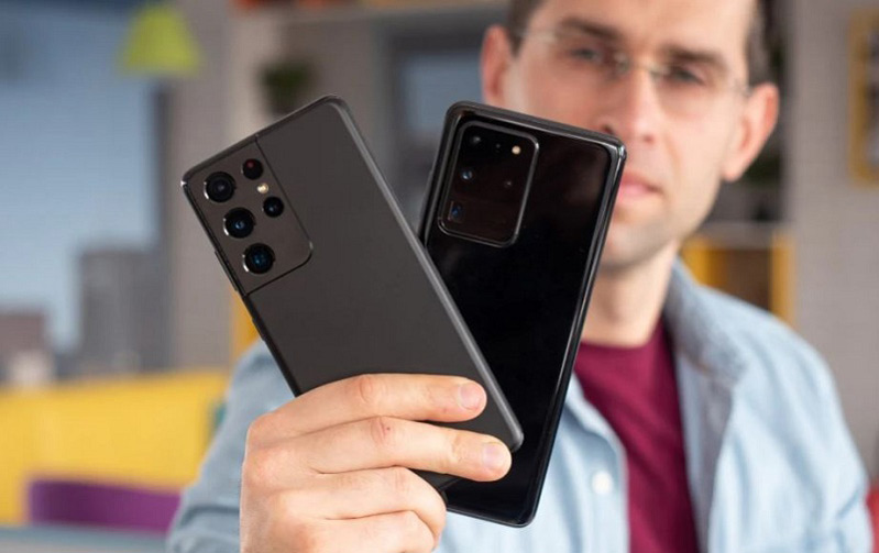 ngoại hình cả hai máy 