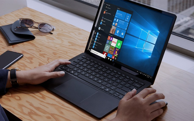 ngoại hình surface laptop 3