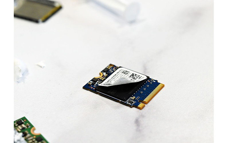 surface pro x 37 xóa nhãn surface pro x