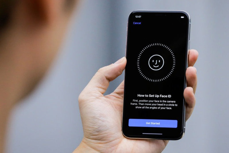 mở khóa bằng face id 