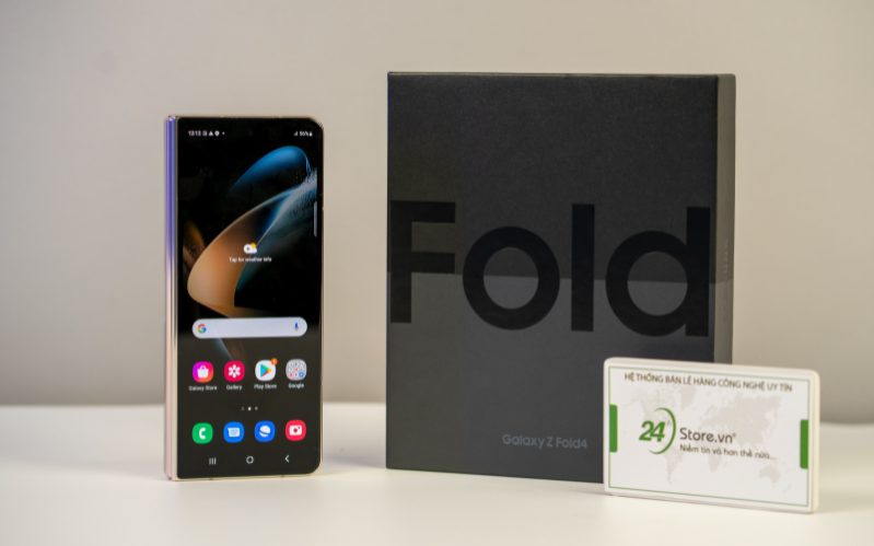 Samsung Galaxy Z Fold4 vs. Samsung Galaxy Z Fold2  Thiết kế của Samsung Galaxy Z Fold4 vs. Samsung Galaxy Z Fold2