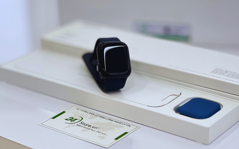 Apple Watch Series 7 LTE 41mm viền thép Thiết kế năng động của Apple Watch Series 7 LTE 41mm viền thép