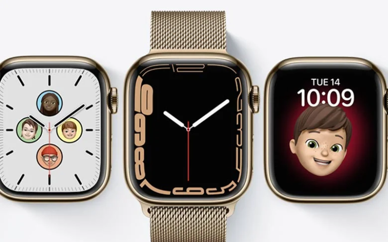 Tấm nền OLED của  Apple Watch S8 LTE 45mm mặt thép, dây thép