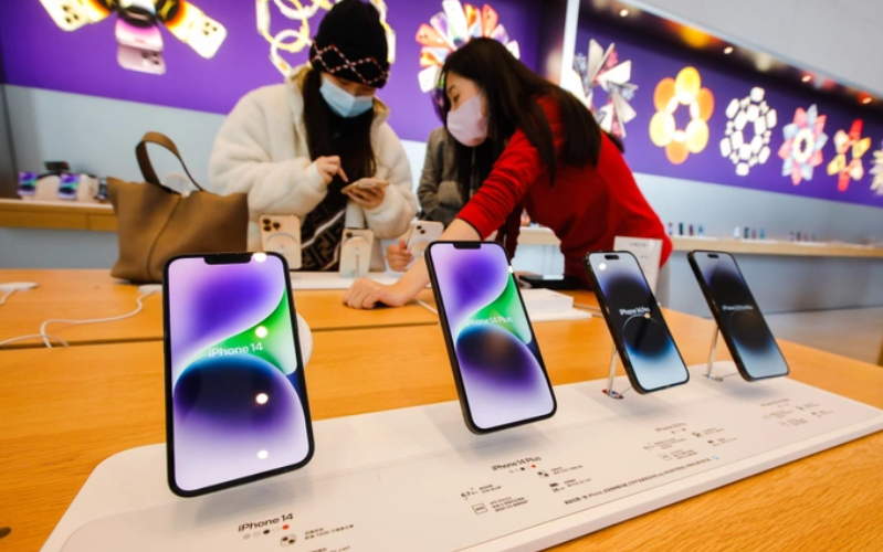Apple thiệt hại 41 tỷ USD vì thiếu iPhone doanh số bán hàng của “nhà Táo” có thể bị “thổi bay” 6-7,2 tỷ USD vào giai đoạn cao điểm tháng 12