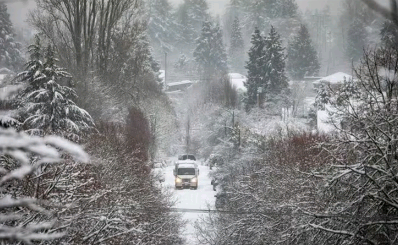 Hai người phụ nữ bị mắc kẹt tại tuyến đường đã từng nhiều lần có bão tuyết