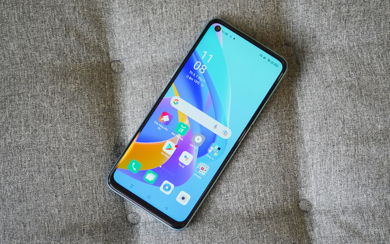 sở hữu màn hình 6,56 inch với tần số quét 90Hz