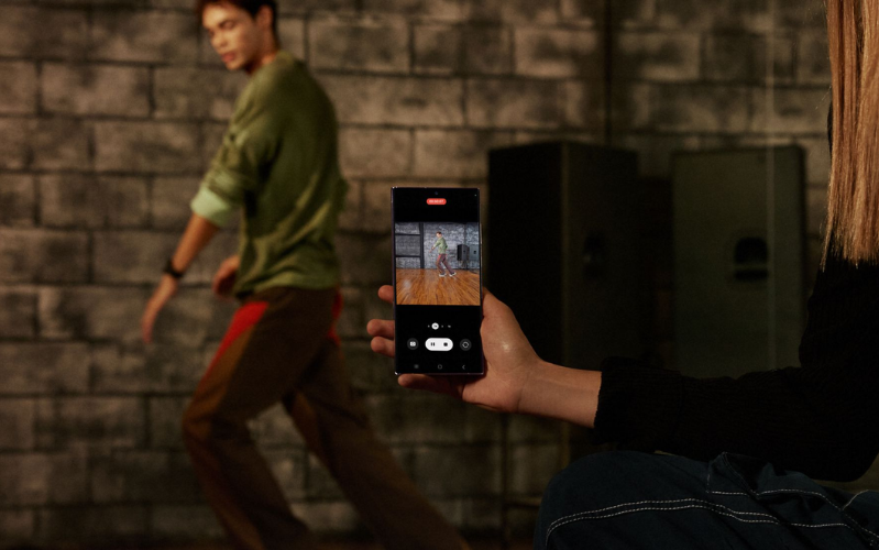 mọi chuyển động đêm dài sẽ thu gọn trong vài phút với chất lượng sáng rõ đầy nghệ thuật