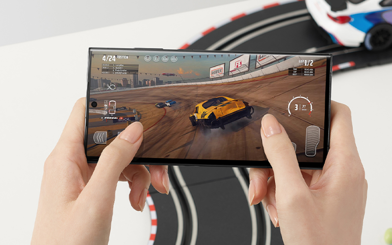 S23 ultra chạy đa nhiệm cùng lúc các ứng dụng mà không lo giật lag