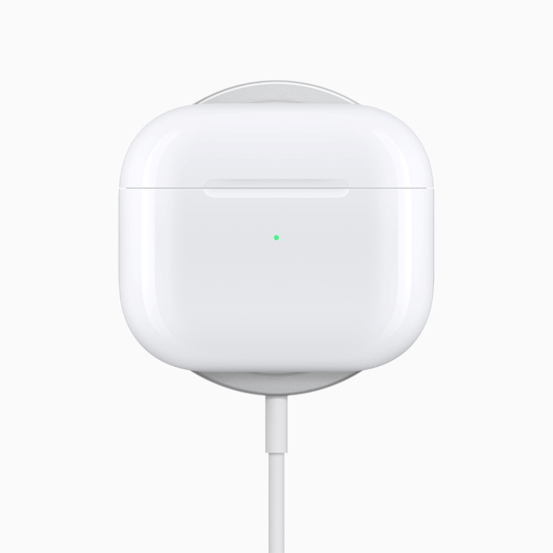 Tương thích với công nghệ sạc không dây MagSafe
