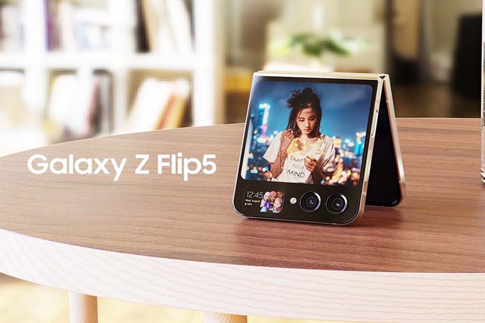 Galaxy Z Flip 5 ra mắt