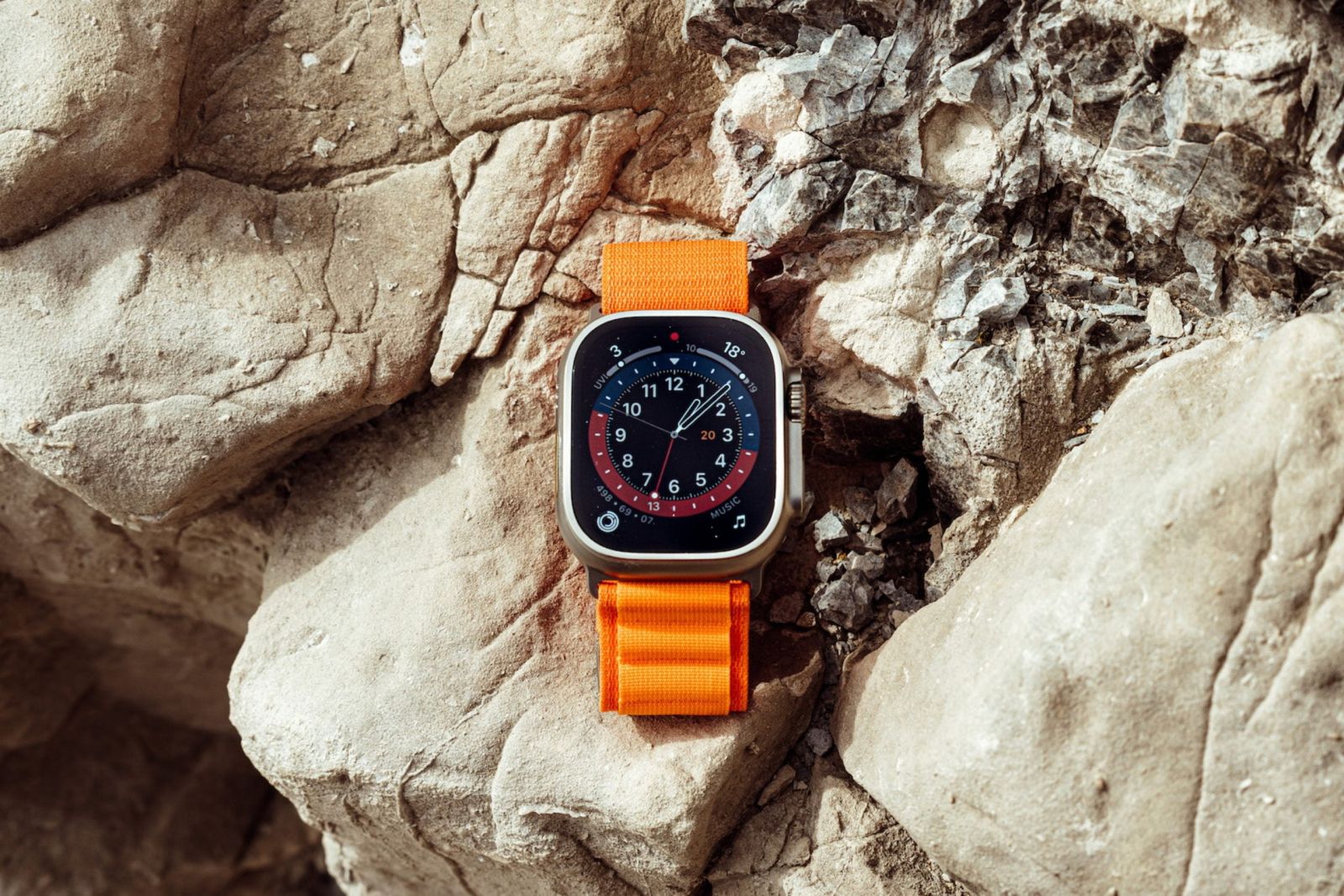 Apple Watch Ultra 2 mới