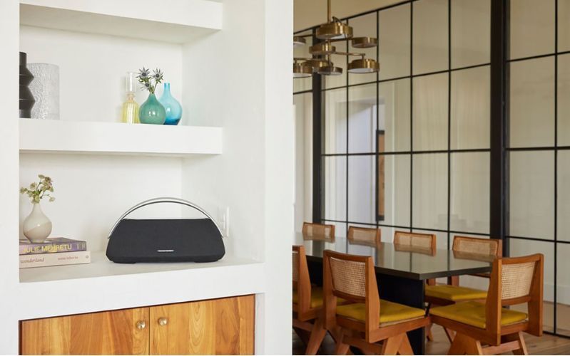 Tận hưởng thời lượng pin kéo dài và hiệu suất bùng nổ