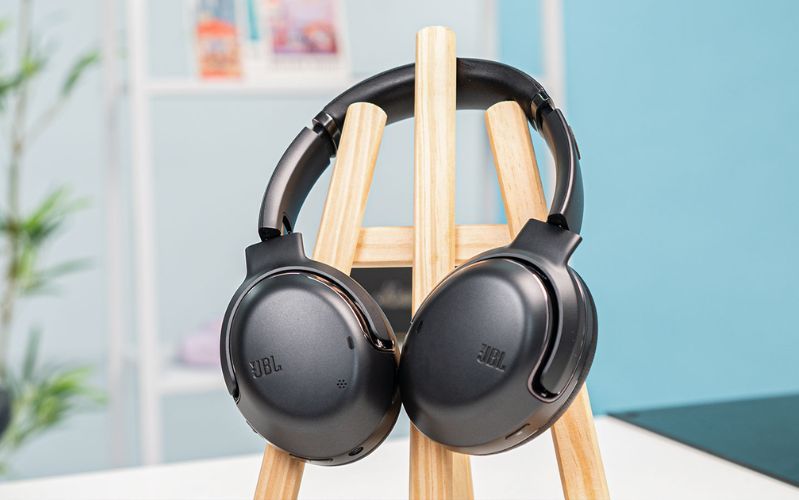 Tính năng thông minh với khả năng tùy chỉnh âm thanh cá nhân với tính năng Personi-Fi 2.0