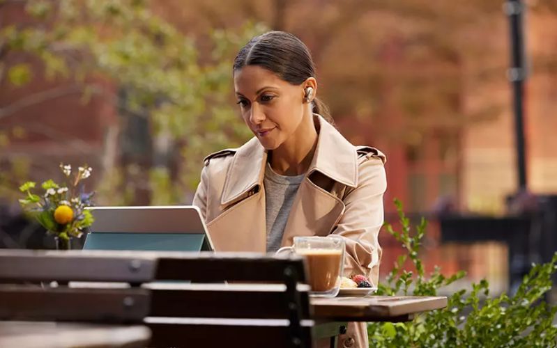 Tai nghe không chỉ hiện đại mà còn thời trang