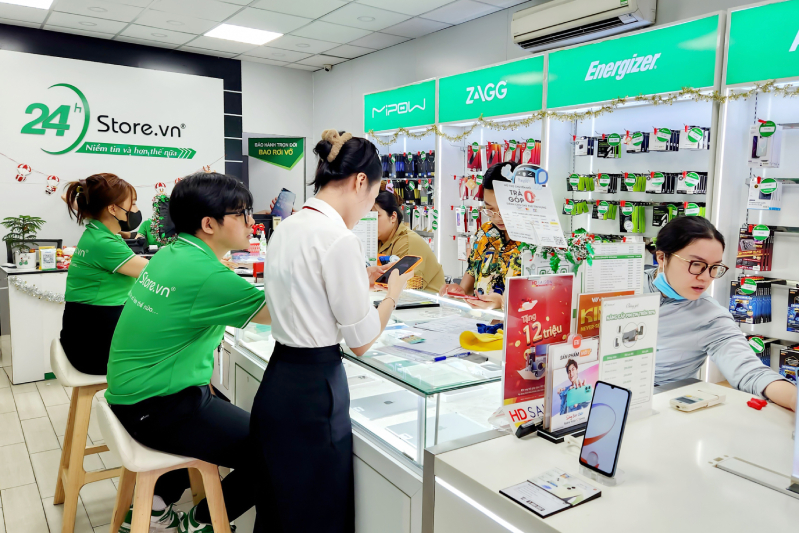 Vì sao nên đến 24hStore mua sắm hàng công nghệ