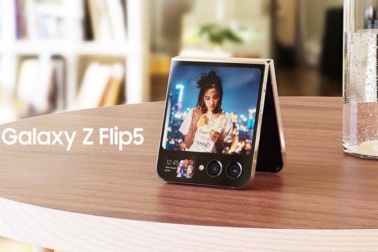 Samsung Galaxy Z Flip5 5G Cũ  Samsung Galaxy Z Flip5 5G Cũ