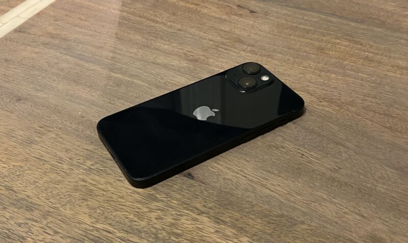 iPhone 13 mini cũ