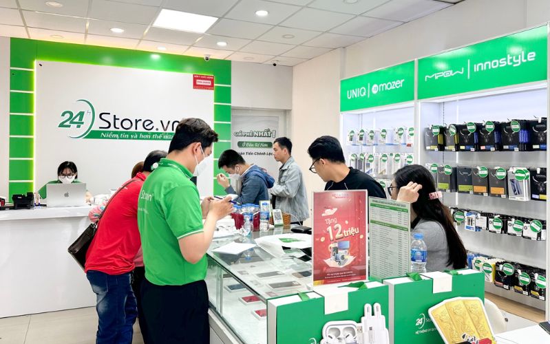 MacBook Air M3 15 inch 2024 Sạc 70W Macbook Air M3 15 inch 2024 sạc 70W là sự lựa chọn chắc chắn khiến bạn không nên bỏ lỡ