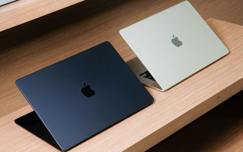 MacBook Air えも M3 16GB 512GB AppleCare加入済 