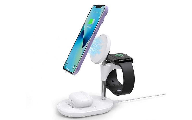 Đế sạc không dây Mazer Infinite Mag.DESK 3in1 sở hữu một ngoại hình độc đáo với kiểu dáng được gấp gọn khá tiện dụng.