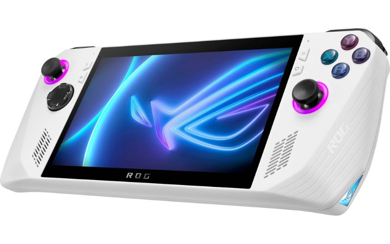 Máy chơi game cầm tay ASUS ROG Ally Ryzen Z1 được thiết kế mặt nghiêng tạo cảm giác thoải mái. Ngoài thiết kế nâng tầm trải nghiệm, máy chơi game cầm tay ASUS ROG Ally Ryzen Z1 còn có điểm nhấn nổi trội với màn hình cảm ứng 7-inch 1080p