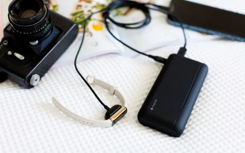 Sạc dự phòng Mophie Essentials 20.000mAh PD20W 2 USB-A 1 USB-C An toàn khi sử dụng