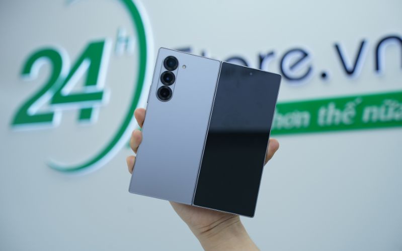 Dung lượng pin 4400mAh cho thời gian trải nghiệm tốt hơn