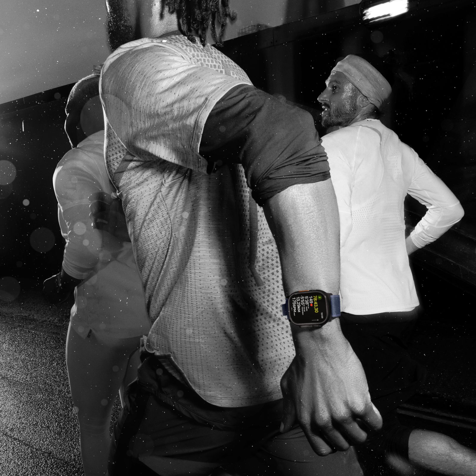 Apple Watch Ultra 2 2024 49mm LTE Apple Watch Ultra 2 2024 49mm LTE kết nối LTE