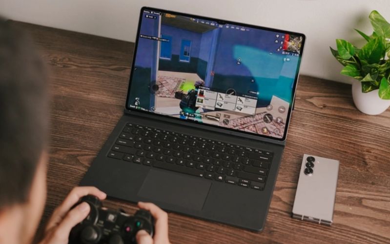 Galaxy Tab S10 mang tới hiệu năng mạnh mẽ. Ảnh: GENK